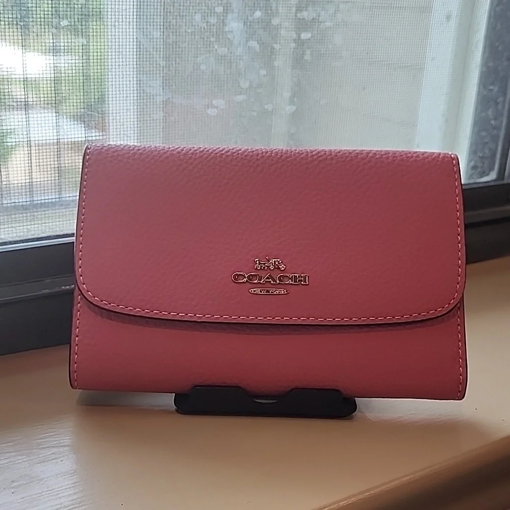 Coach Medium Envelope Wallet